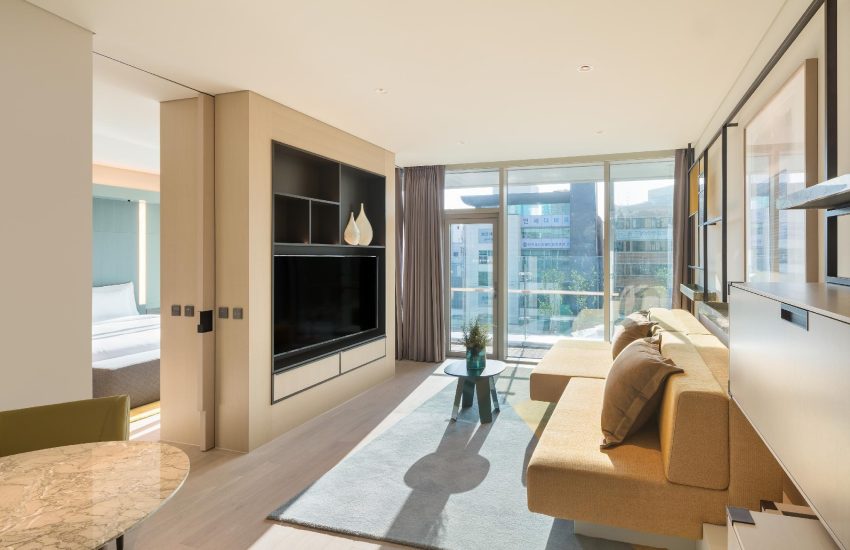Tips for Securing a Gangnam Magic Mirror Booking